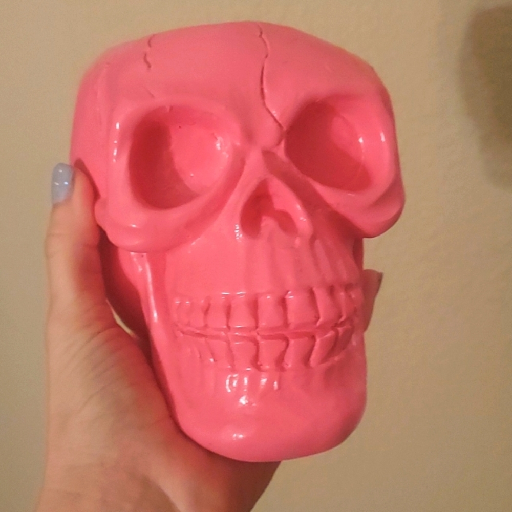 Skull trinket holder